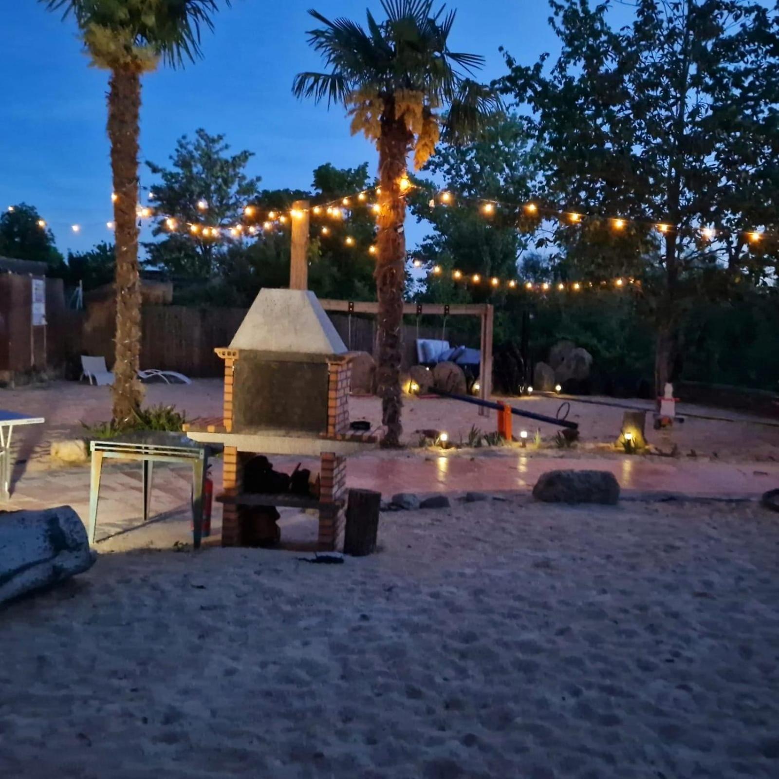 Complejo Oasis Beach Sobre El Rio Huerta  Extérieur photo